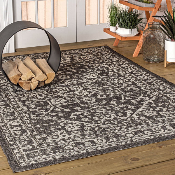 HomeRoots 9' Medallion Area Rug - Black & Gray Indoor/Outdoor Durable Design for Elegant Spaces & Easy Care 704261
