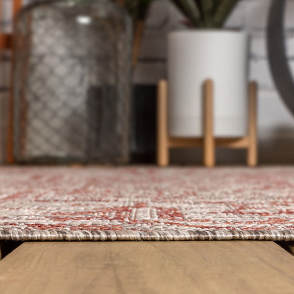 HomeRoots 8' Round Medallion Rug in Red & Taupe - Indoor/Outdoor, Durable, Low Maintenance, Stylish Design 704269