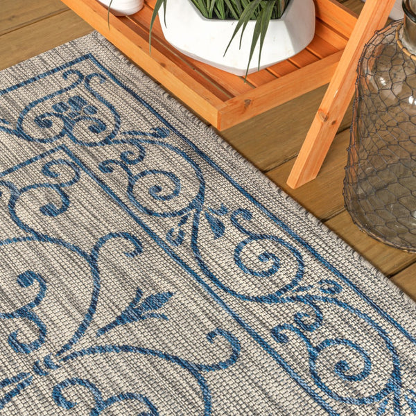 HomeRoots 9' Gray and Navy Blue Round Medallion Rug - Stylish Indoor/Outdoor Area Rug for Any Space 704318
