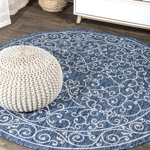 HomeRoots 8' Navy Blue and Gray Round Medallion Rug - Stylish Indoor/Outdoor Accent for Any Space! Durable & Chic 704325