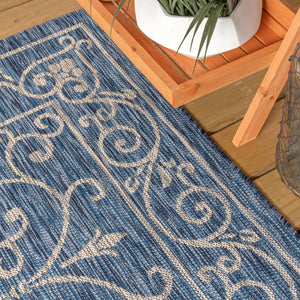 HomeRoots 8' Navy Blue and Gray Square Medallion Rug - Stylish Indoor/Outdoor Accent for Modern Spaces 704326