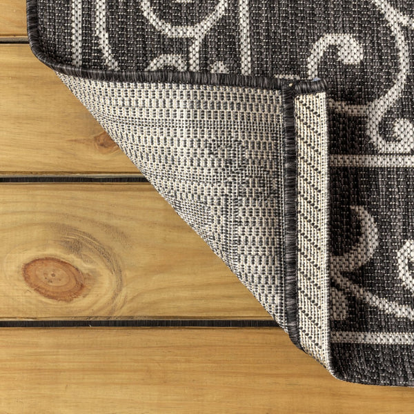 HomeRoots 8' Black and Gray Medallion Area Rug - Stylish Square Design for Indoor & Outdoor Spaces, Durable & Chic 704356