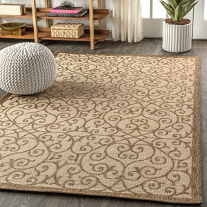 HomeRoots 6' X 9' Beige and Brown Geometric Area Rug – Durable Indoor/Outdoor Style for Modern Spaces 704362