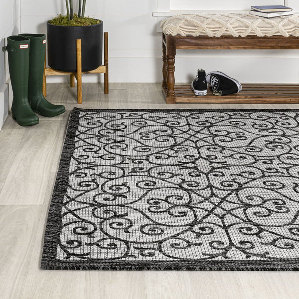 HomeRoots 6' Geometric Light Gray and Black Area Rug – Durable Indoor/Outdoor Design for Modern Spaces! 704374
