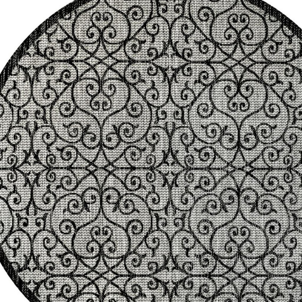 HomeRoots 8' Light Gray & Black Round Geometric Area Rug - Stylish, Durable, Low-Maintenance for Indoor/Outdoor Use 704375