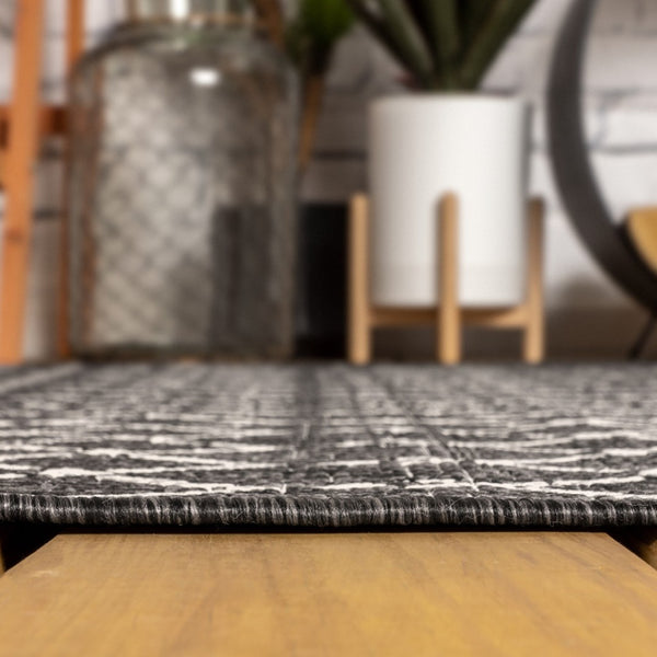HomeRoots 6' Black and Gray Square Trellis Area Rug - Stylish, Durable, and Versatile for Indoor & Outdoor Spaces 704400