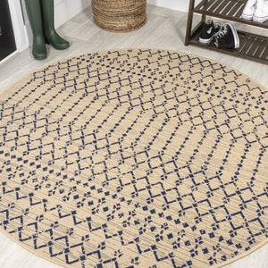 HomeRoots 8' Beige and Navy Blue Round Trellis Rug - Durable Indoor/Outdoor Design for Patios & Living Areas 704410