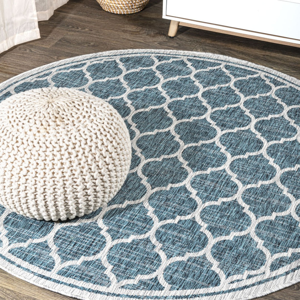 HomeRoots 8' Teal Blue & Gray Round Geometric Area Rug - Stylish Indoor/Outdoor Design for Modern Spaces 704452
