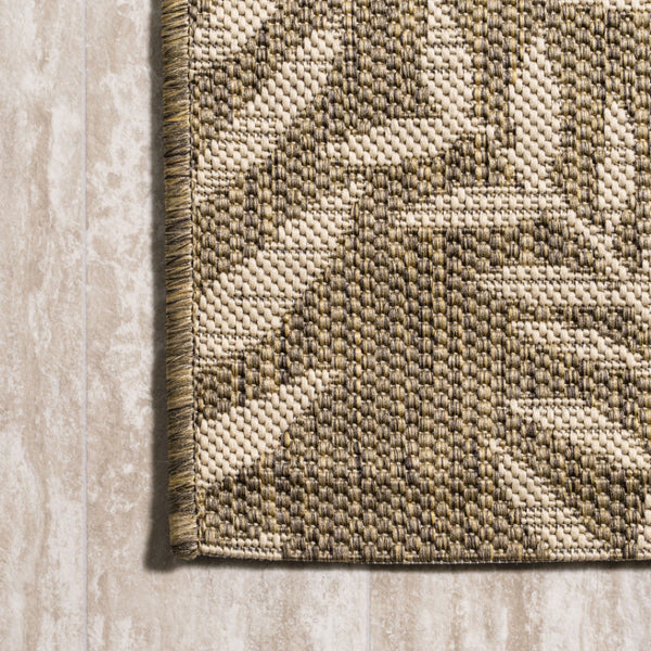 HomeRoots 6' Brown and Beige Floral Square Area Rug - Versatile Indoor/Outdoor Design for Modern Spaces 704501