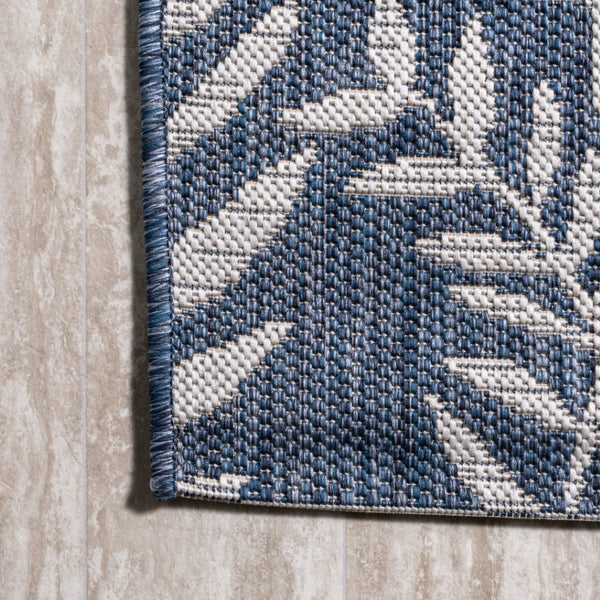 HomeRoots 8' Navy Blue Floral Area Rug - Durable, Stylish, Indoor/Outdoor Round Accent for Any Space 704511