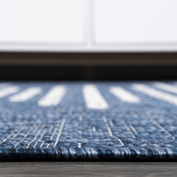 HomeRoots 8' Blue and Ivory Striped Round Area Rug - Durable Indoor/Outdoor, Low-Maintenance, Stylish Design 704525