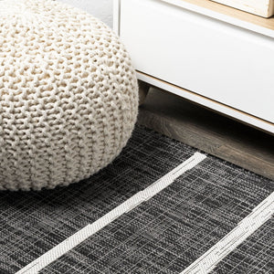 HomeRoots 8' Black and Ivory Striped Area Rug – Durable Indoor/Outdoor Round Rug for Stylish Spaces & Easy Care 704574