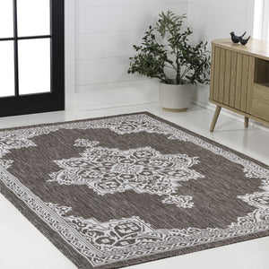 HomeRoots 5' X 8' Light Brown & Cream Medallion Area Rug - Durable, Stylish Indoor/Outdoor Decor Solution! 704618