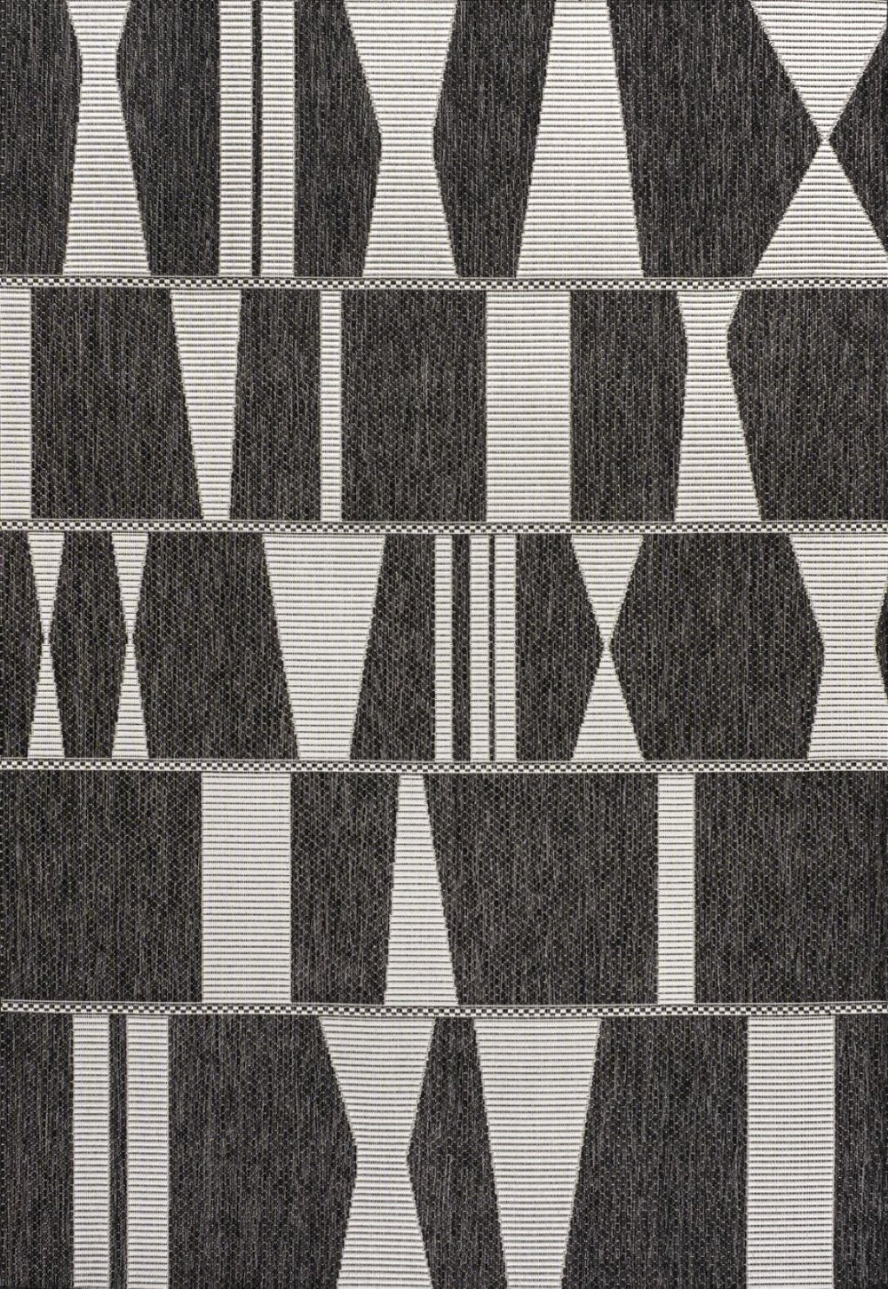 HomeRoots 5' Geometric Black and Cream Indoor Outdoor Area Rug – Stylish, Durable, Versatile for Any Space 704638