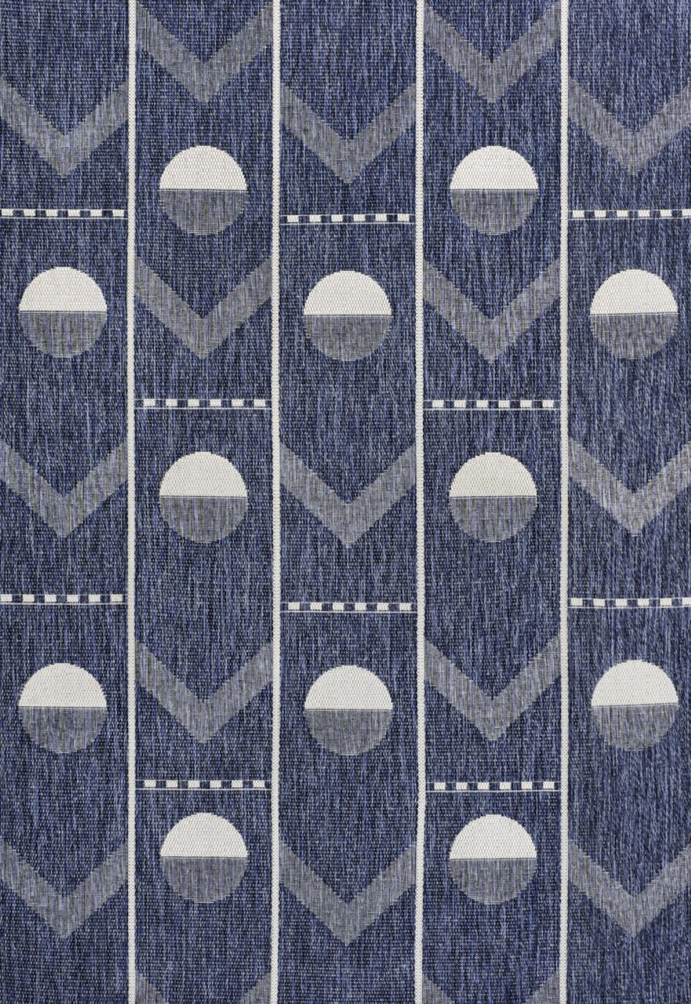 HomeRoots 5' Navy Blue & Cream Geometric Area Rug - Stylish, Durable Indoor/Outdoor Accent for Any Space 704658