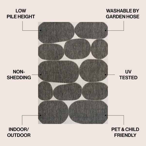 HomeRoots 4' Modern Black and Cream Geometric Area Rug for Indoor and Outdoor Spaces - Durable, Stylish, Versatile! 704662