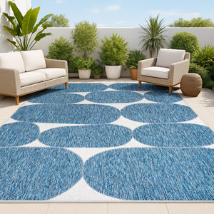 HomeRoots 4' Navy Blue & Cream Geometric Area Rug – Stylish Indoor/Outdoor Decor, Durable & Easy Care Solution 704667