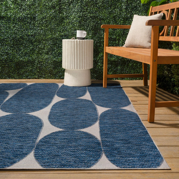 HomeRoots 4' Navy Blue & Cream Geometric Area Rug – Stylish Indoor/Outdoor Decor, Durable & Easy Care Solution 704667