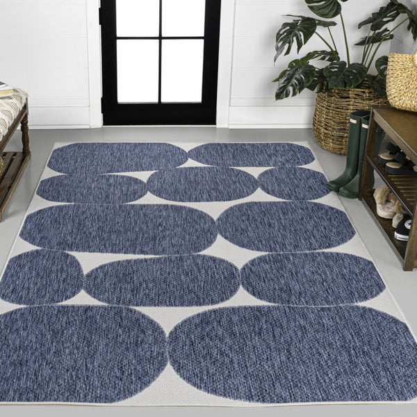 HomeRoots 5' Stylish Navy Blue & Cream Geometric Area Rug for Indoor & Outdoor Use – Durable, Easy-Care Design 704668