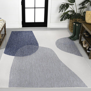 HomeRoots 4' X 6' Cream and Navy Blue Geometric Area Rug - Stylish Indoor/Outdoor Décor for Modern Spaces 704677