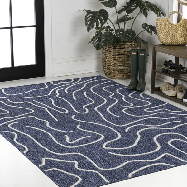HomeRoots 4' X 6' Navy Blue & Cream Abstract Area Rug - Modern Indoor/Outdoor Elegance for Any Space 704682
