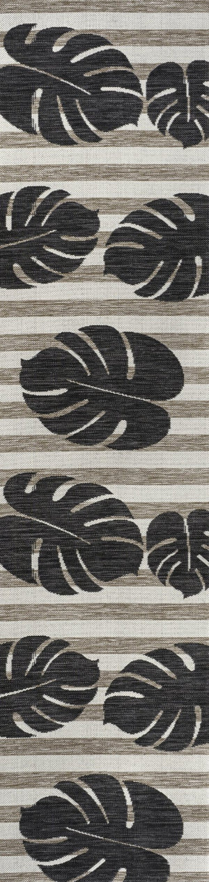 HomeRoots 8' Black and Beige Floral Runner Rug – Stylish Indoor/Outdoor Design, Durable & Easy Care for All Spaces 704690