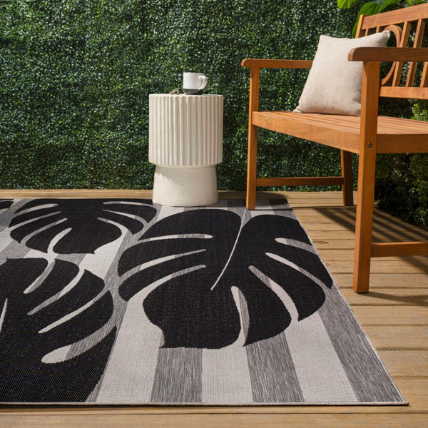 HomeRoots 5' X 8' Black and Gray Floral Area Rug - Elegant Indoor/Outdoor Design for Modern & Traditional Spaces 704698
