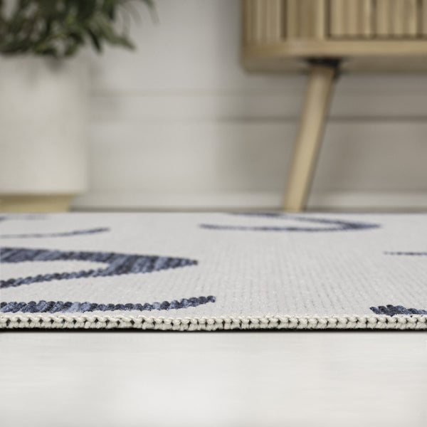 HomeRoots 5' Stylish White and Navy Blue Animal Print Area Rug for Indoor & Outdoor Use - Durable, Easy-Clean! 704723
