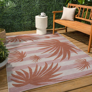 HomeRoots 5' Pink and Cream Floral Area Rug - Versatile Indoor/Outdoor Design for Stylish Spaces and Easy Care 704728