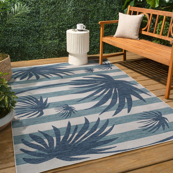 HomeRoots 5' Navy Blue and Cream Floral Area Rug - Indoor/Outdoor, Durable, Easy-Clean, Versatile Design 704733