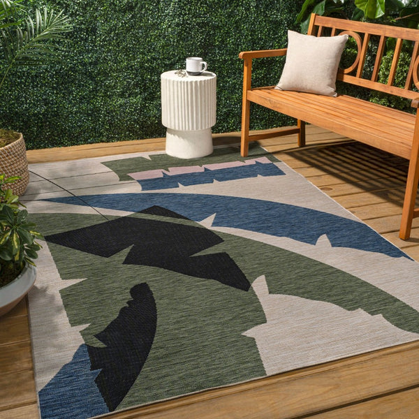 HomeRoots 3' X 5' Navy Blue and Cream Abstract Area Rug – Stylish Durability for Indoor & Outdoor Spaces! 704736