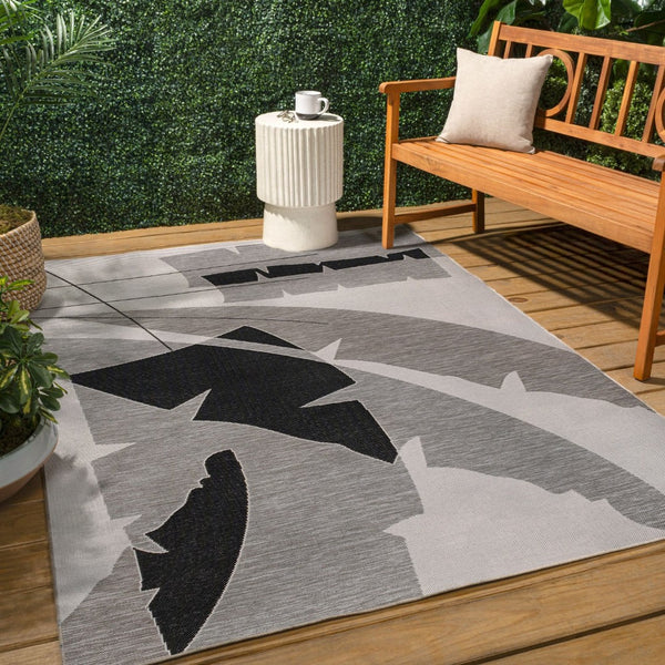 HomeRoots 8' X 10' Gray and Cream Abstract Rug - Stylish Indoor/Outdoor Design for High-Traffic Spaces 704749