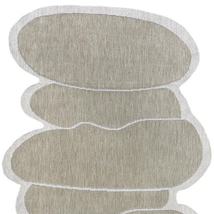 HomeRoots 5' X 8' Beige and Cream Medallion Area Rug – Elegant Design for Indoor and Outdoor Spaces, Durable & Versatile 704780