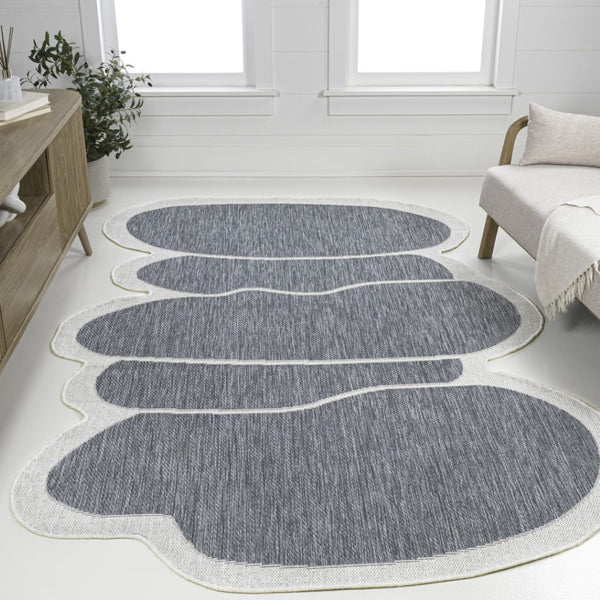 HomeRoots 6' X 9' Blue and Cream Medallion Area Rug - Durable Indoor/Outdoor Design for Any Space Decor 704786
