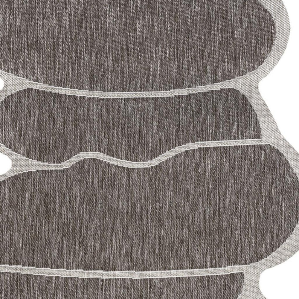 HomeRoots 6' X 9' Light Brown Beige Medallion Area Rug - Stylish, Durable Indoor/Outdoor Floor Covering 704791