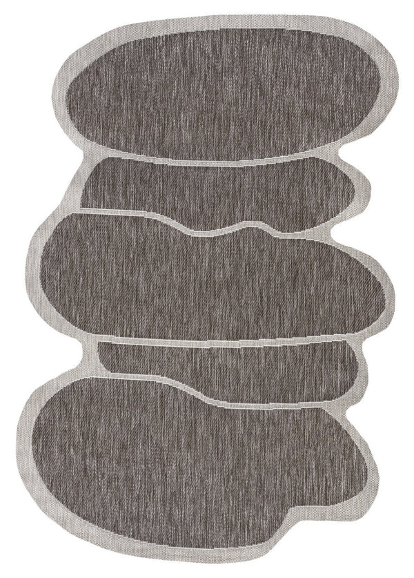 HomeRoots 8' X 10' Light Brown and Beige Medallion Rug - Stylish, Durable Indoor/Outdoor Area Rug for Versatile Spaces 704792