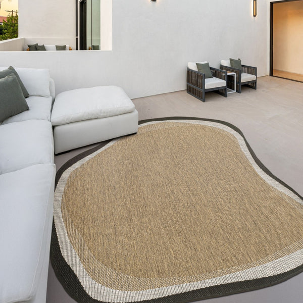 HomeRoots 6' X 9' Brown and Black Abstract Area Rug - Modern, Durable, Versatile for Indoor & Outdoor Spaces 704846