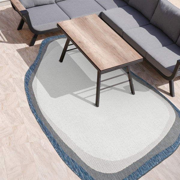 HomeRoots 4' Contemporary Cream & Navy Blue Abstract Area Rug - Durable Indoor/Outdoor Design for All Spaces 704859