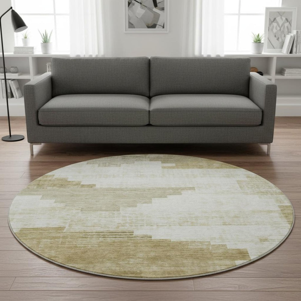 HomeRoots 8' Beige And Ivory Geometric Round Rug - Washable, UV-Protected, Perfect for High-Traffic Spaces! 704912