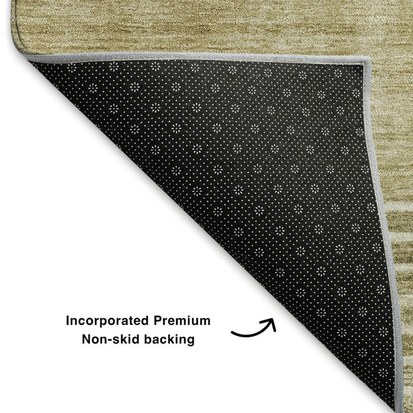 HomeRoots 8' Beige And Ivory Geometric Round Rug - Washable, UV-Protected, Perfect for High-Traffic Spaces! 704912
