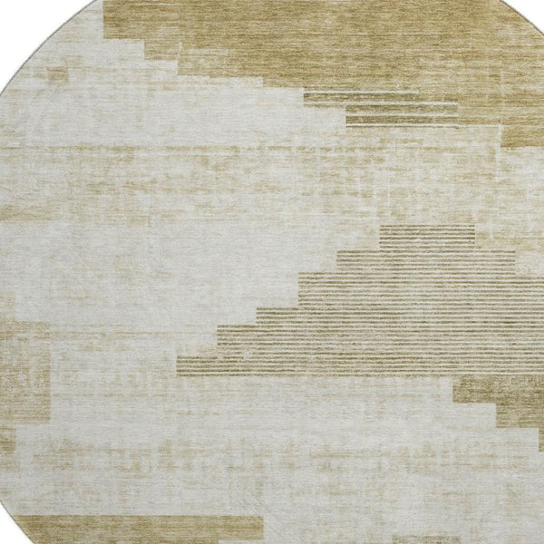 HomeRoots 8' Beige And Ivory Geometric Round Rug - Washable, UV-Protected, Perfect for High-Traffic Spaces! 704912