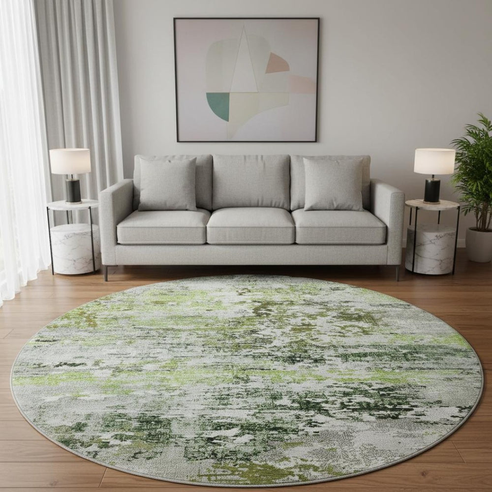 HomeRoots 8' Artichoke Green Abstract Round Rug - Washable, UV-Protected & Non-Slip for Family Spaces 704954