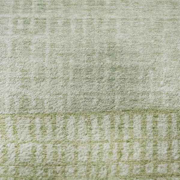 HomeRoots 8' Sage and Ivory Geometric Round Rug - Washable, UV Protected, Stylish, and Ideal for High-Traffic Areas 705050