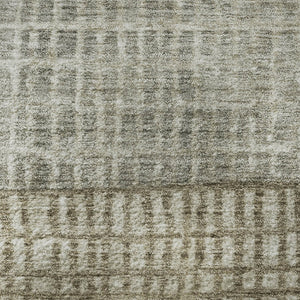 HomeRoots 8' Taupe and Brown Geometric Round Rug – Stylish, Washable, UV-Protected for Modern Homes & Living Spaces 705068