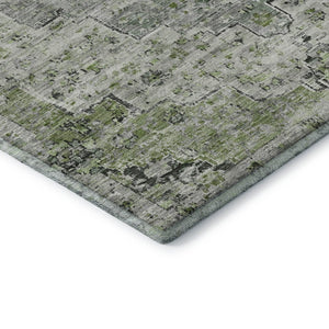 HomeRoots 8' Artichoke Green & Gray Floral Medallion Round Rug - Stain Resistant, UV Protected, Non-Slip Backing 705074