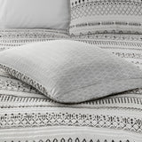 Madison Park Fraser Southwest 3 Piece Printed Microfiber Seersucker Quilt Set MP13-8468 Ivory/Black