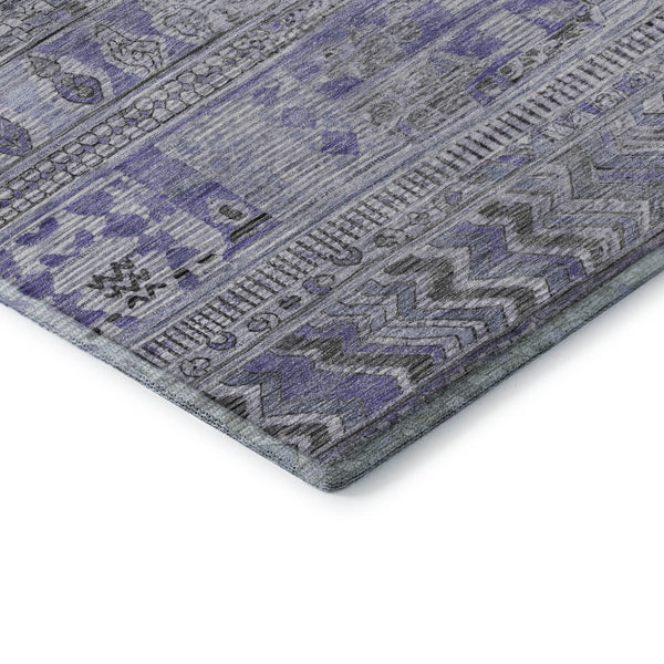 HomeRoots 8' Blue and Gray Striped Round Rug - Washable, UV-Protected, Stylish & Durable for Family Homes 705206