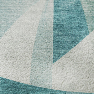 HomeRoots 8' Teal and Ivory Abstract Geometric Round Rug - Washable, UV Protected & Ideal for High Traffic Areas 705284