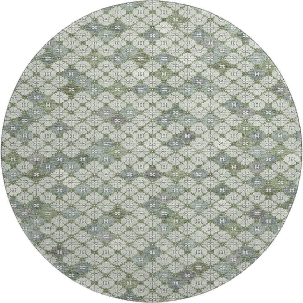 HomeRoots 8' Mint Green Geometric Round Rug - Washable, UV-Protected, Perfect for High-Traffic Homes & Pets! 705308