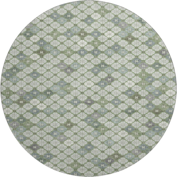 HomeRoots 8' Mint Green Geometric Round Rug - Washable, UV-Protected, Perfect for High-Traffic Homes & Pets! 705308